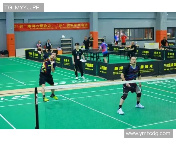 深圳羽毛球队团队协作引发热议球员间配合与默契的争议分析