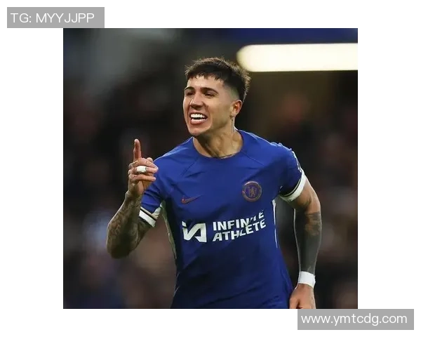 足球明星纹眉艺术风格解析及图片大全欣赏